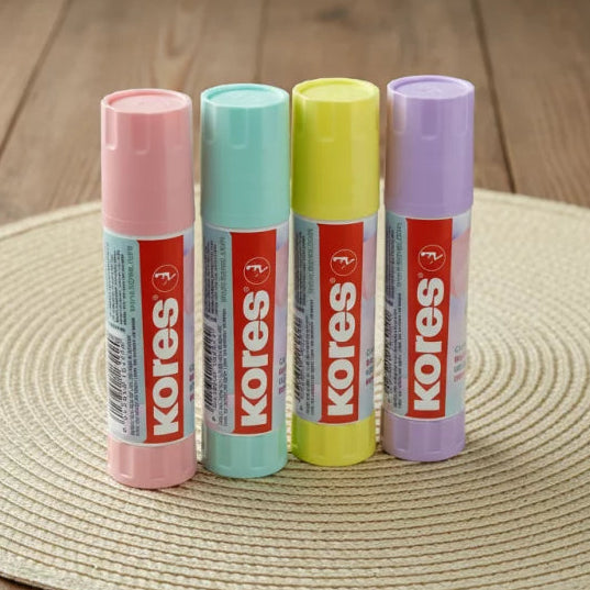 Pegante en Barra Pastel 40gr Kores | CD 040287